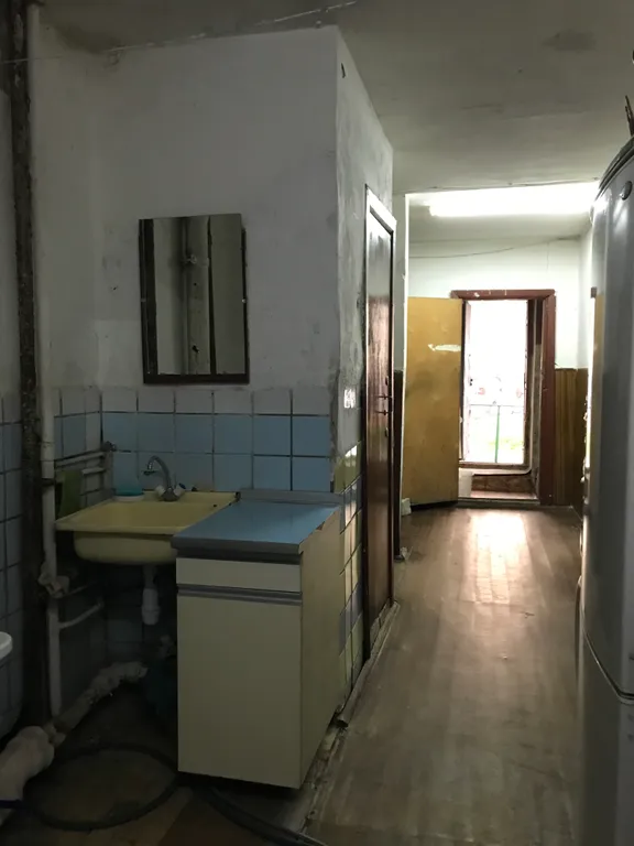 Комната в общежитии секционного типа в центре города