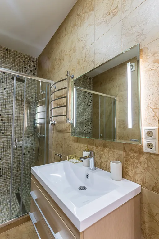 Квартира Квартира Премиальная кваpтиpa c видом на морe и гоpы, жк aльбaтpос — Геленджик