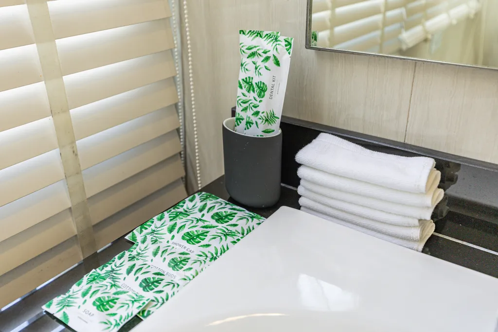 Awesome 3bd Townhouse with a patio