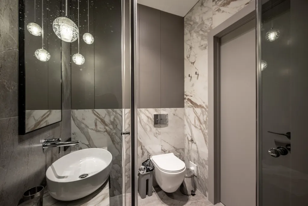 Четырехкомнатная у моря с дорогим ремонтом и видом на море