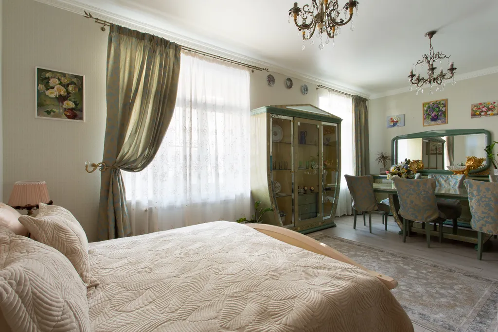 Студия в центре Ампир