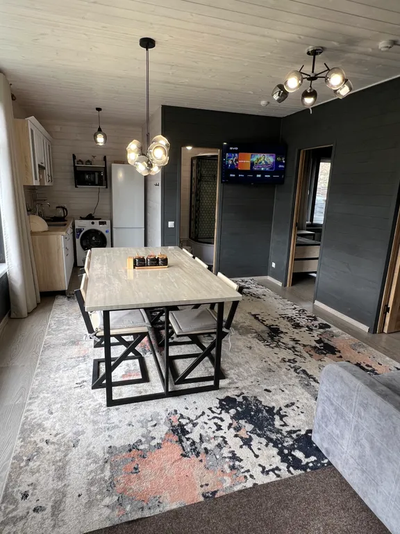 Шале в живописном тихом и спокойном месте посреди соснового леса и гор