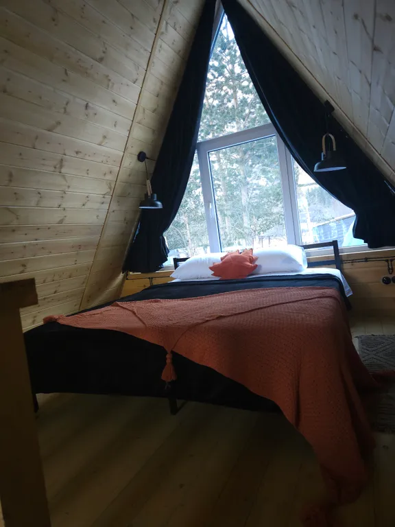 Уютный дом в стиле A frame на поляне Чегет