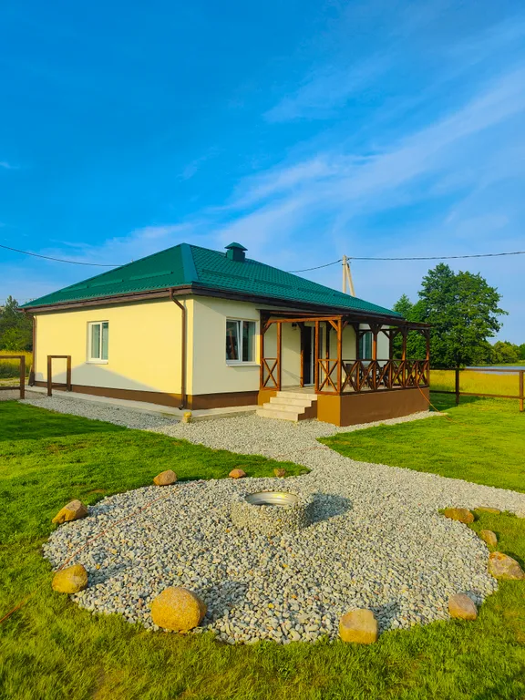 Коттедж Уютный дом на берегу живописного озера — аренда посуточно в Калининград