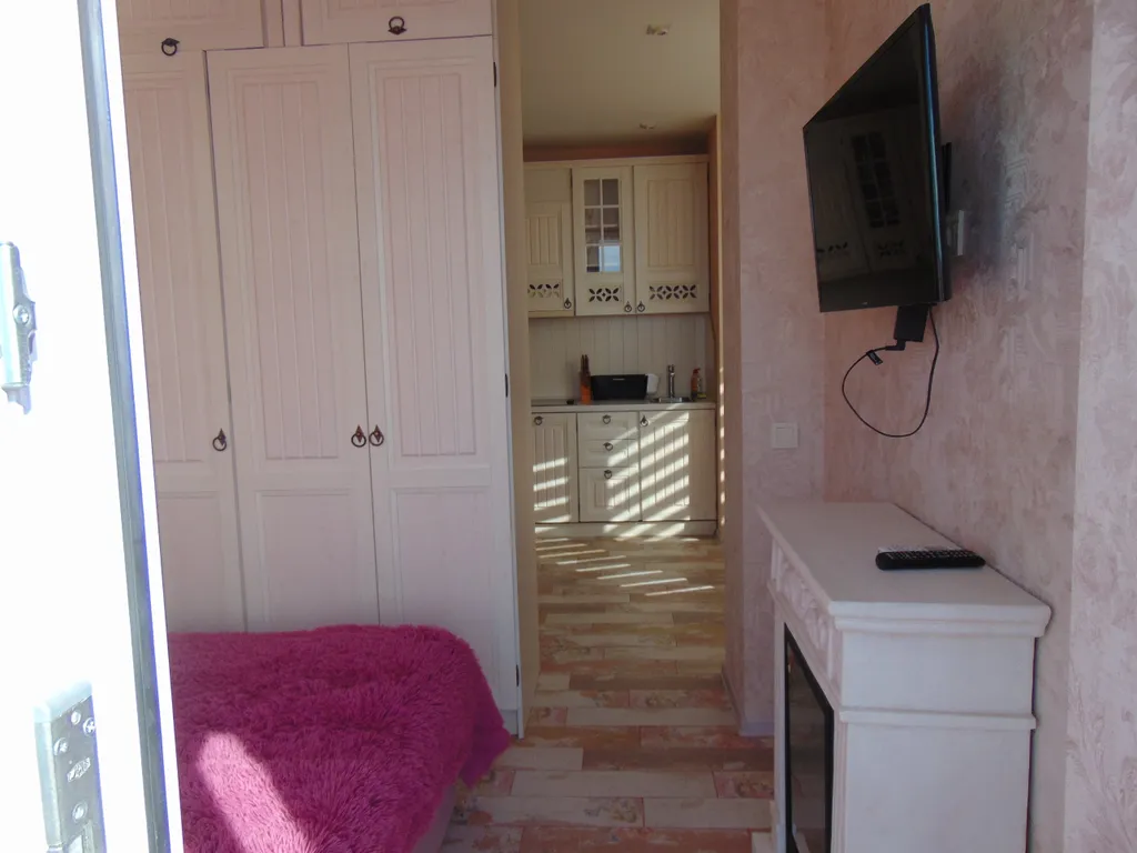 Стильная квартира студия с шикарным видом на море в Мисхоре