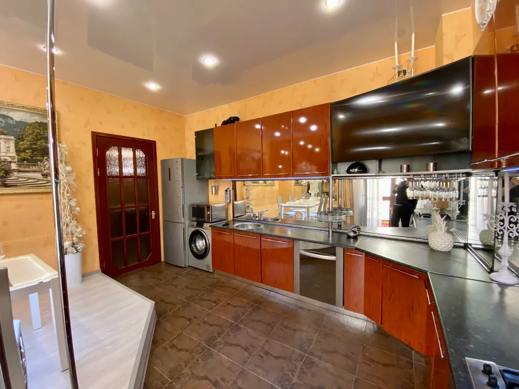 Большущая квартира в центре