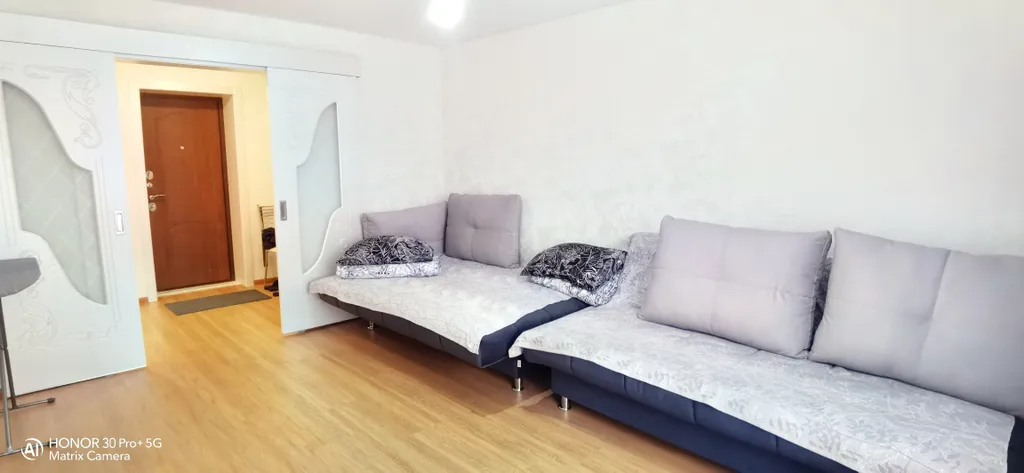 2-ком.квартира, с отчетными док-ми, с хорошим ремонтом, новой мебелью