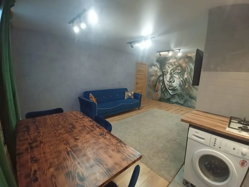 Отличная квартира возле жд вокзала и авиацентра