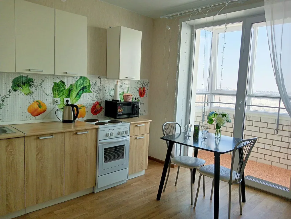 Новая квартира в Кировском районе, рядом завод / отчетные документы