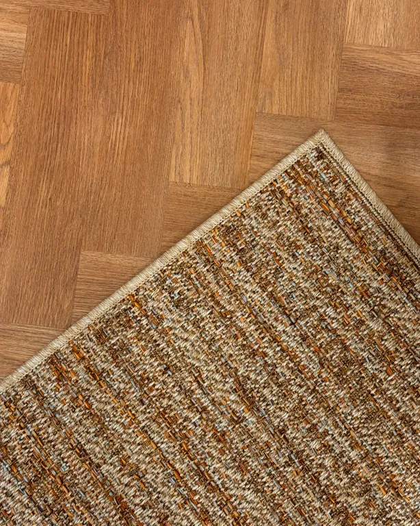 Persimmon, europe square - historic city center