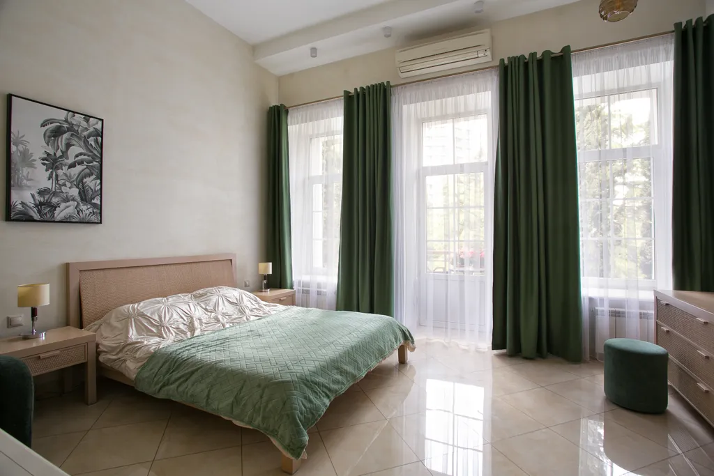 Апартаменты Делюкс Модерн с балконом на набережной