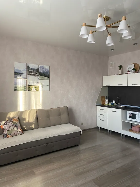 Уютная евродвушка с видом на город