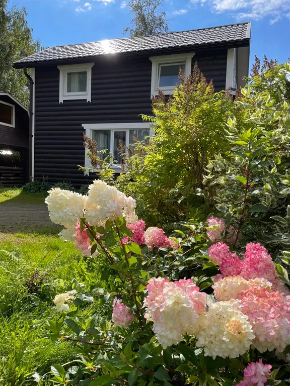 Комфортные апартаменты на берегу озера