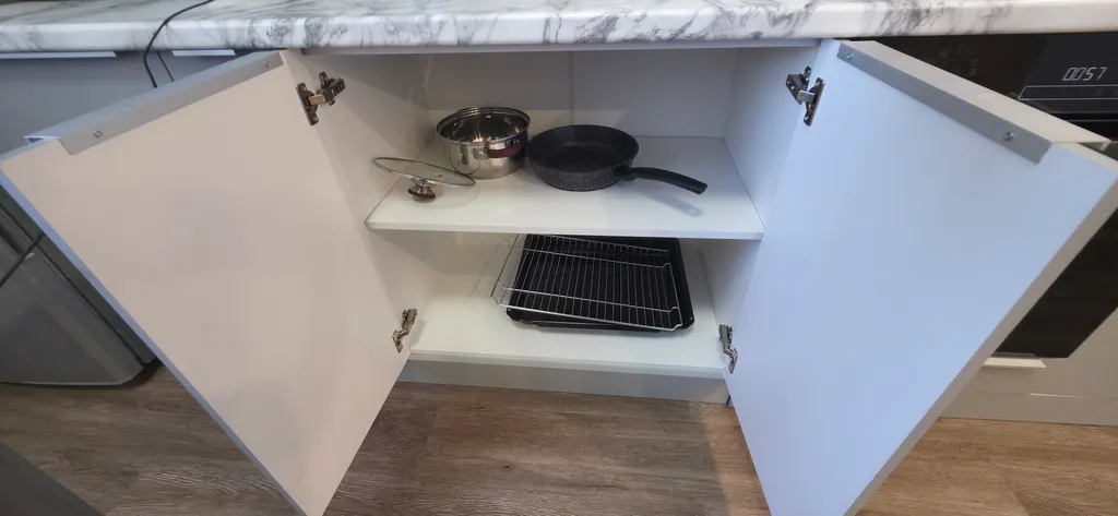 Современная, двухуровневая квартира