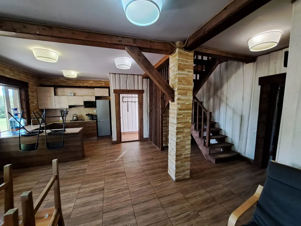 Дом на берегу озера