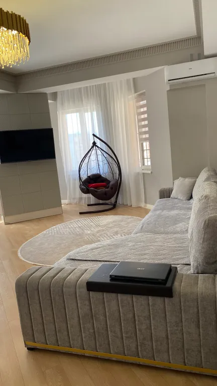 Уютная квартира с дизайнерским ремонтом вид на море и горы в центре