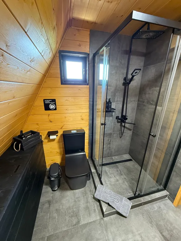 Уютный домик за городом с баней и горячим чаном