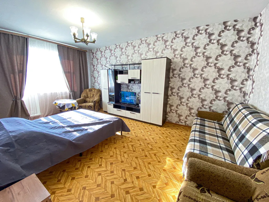 Бюджетный вариант рядом с заводами Аппарат и Полимермаш