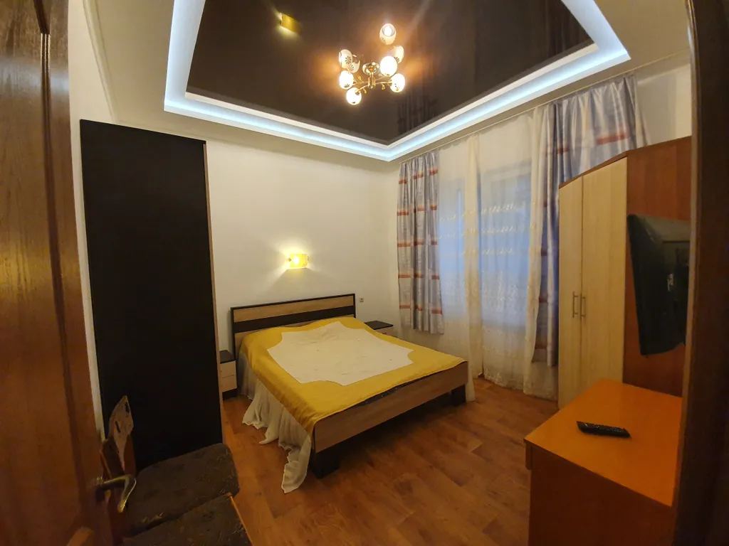 Коттедж Дом с отдельным двором в центре рядом с Центральным рынком — Евпатория