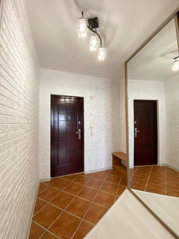 Двухкомнатная квартира рядом с Triniti