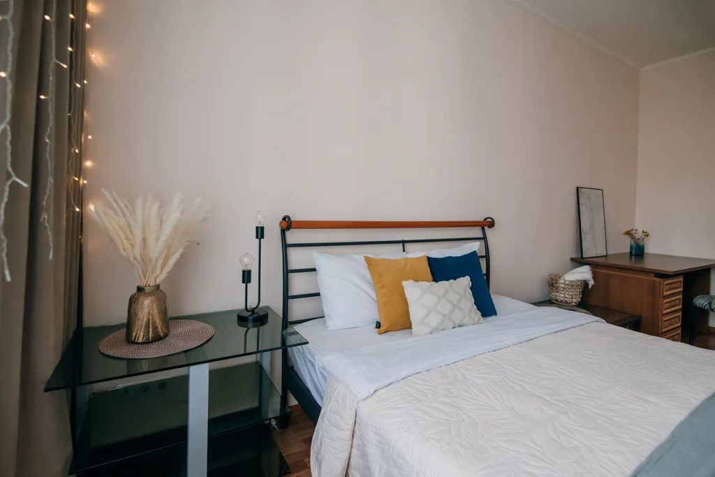 Большая квартира с двумя спальнями, в центре Хабаровска