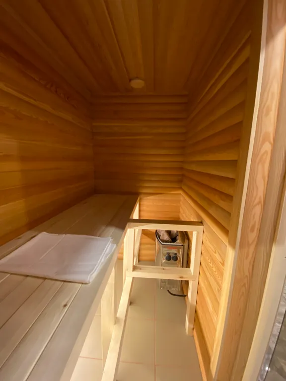 Уютный загородный коттедж недалеко от Игоры