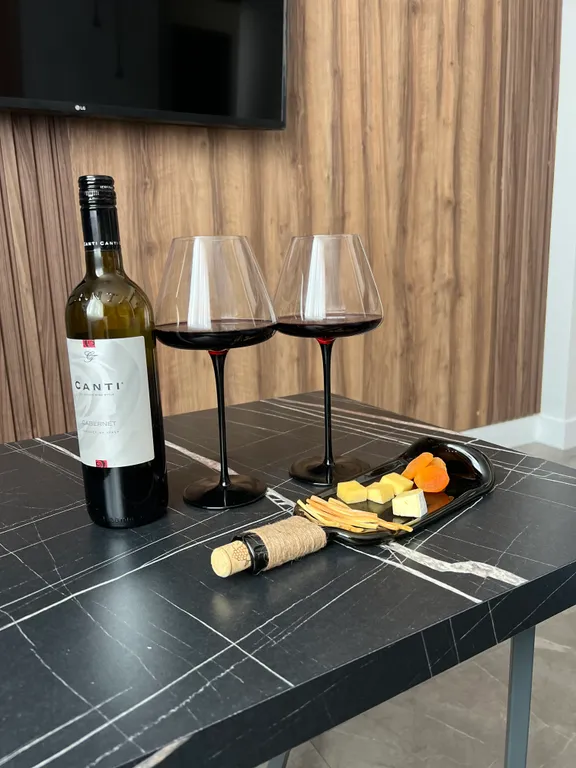 Стильный номер с кухонной зоной и доп.местом у подъемников