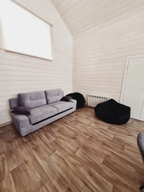 Дом на берегу водохранилища