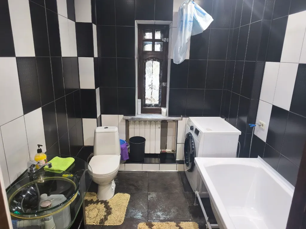 Коттедж Просторный дом в Кисловодске у нарзанного источника — Кисловодск