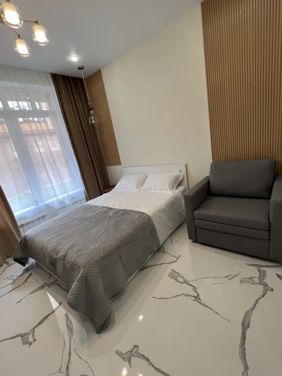 Новая студия возле Белоусовского парка в ЖК премиум класса