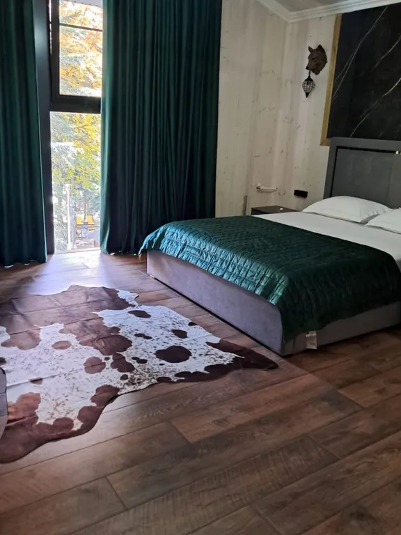 6-комнатный Дом