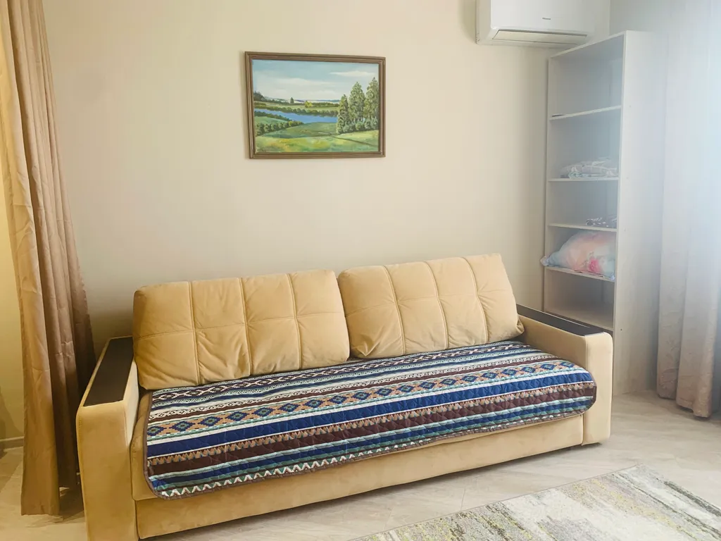 Однокомнатная квартира с видом на Волгу — аренда посуточно в Астрахань