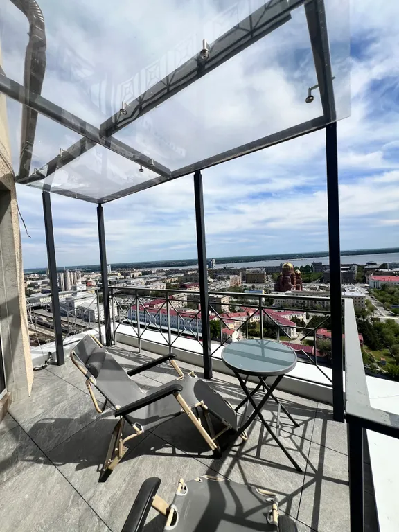 Лучший вид на город и джакузи