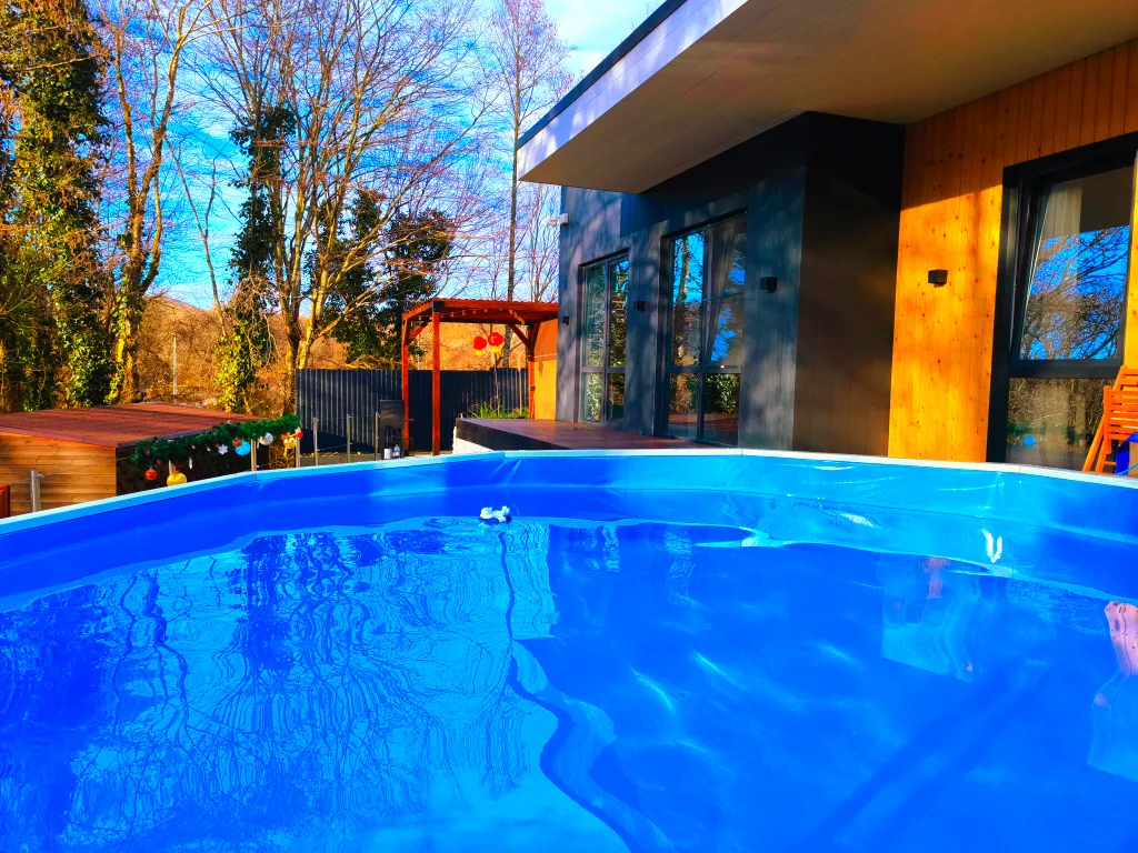 Коттедж Дом с подогреваемым бассейном и сауной, в стоимость всё включено — аренда посуточно в Сочи