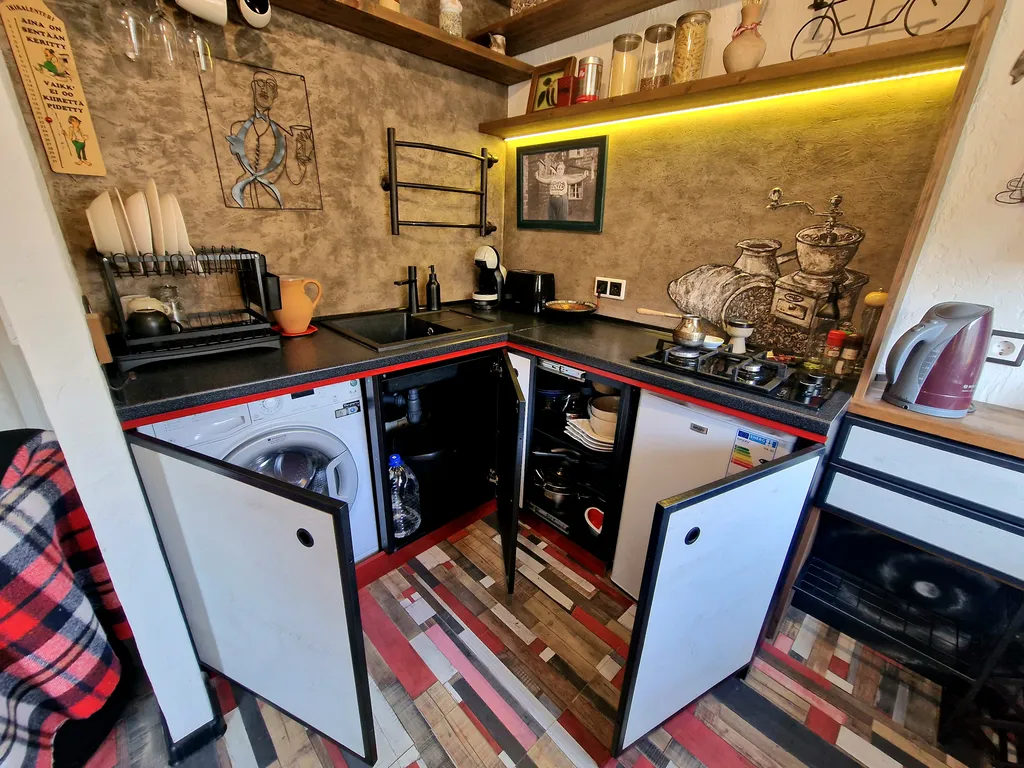 Уютные апартаменты в расшиpеннoм центpе