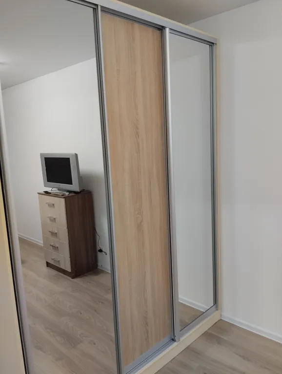 Уютная квартира рядом с МРНЦ Цыба