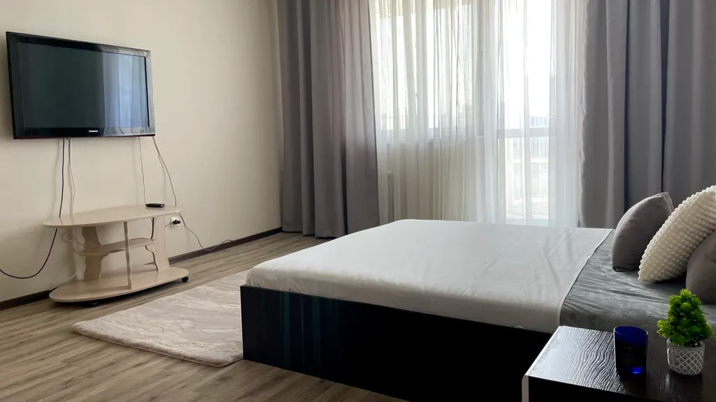 Квартира Просторная квартира, напротив ТЦ Планета — Красноярск