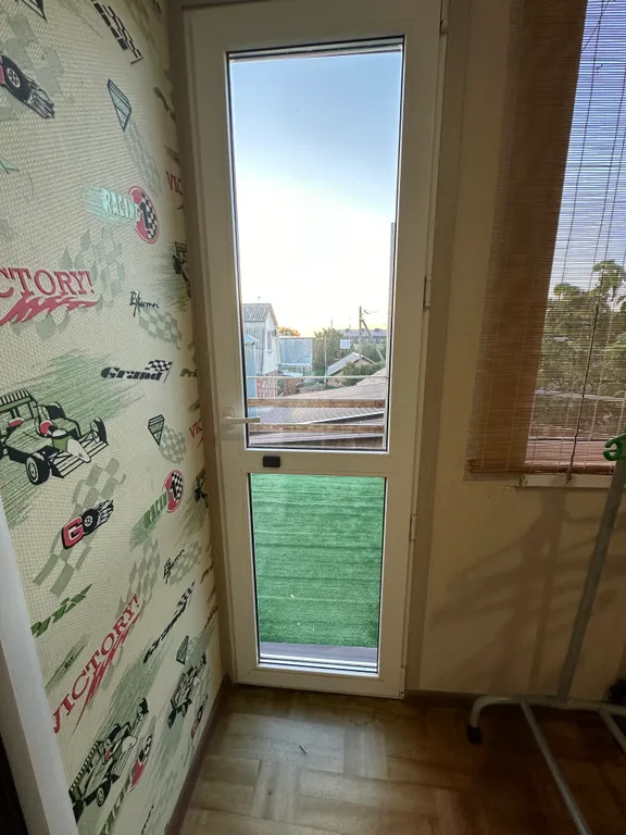 Уютный домик с балконом и террасой