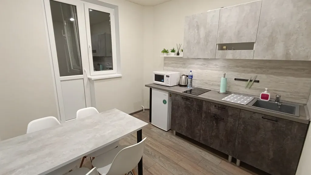 Квартира в тихом спальном районе — аренда посуточно в Мурманск