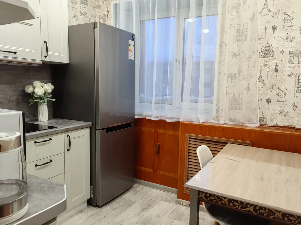 Двухкомнатная квартира с видом на ленинский проспект