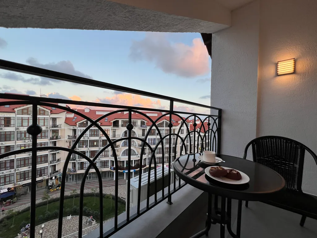 Дизайнерская квартира с прекрасным балконом