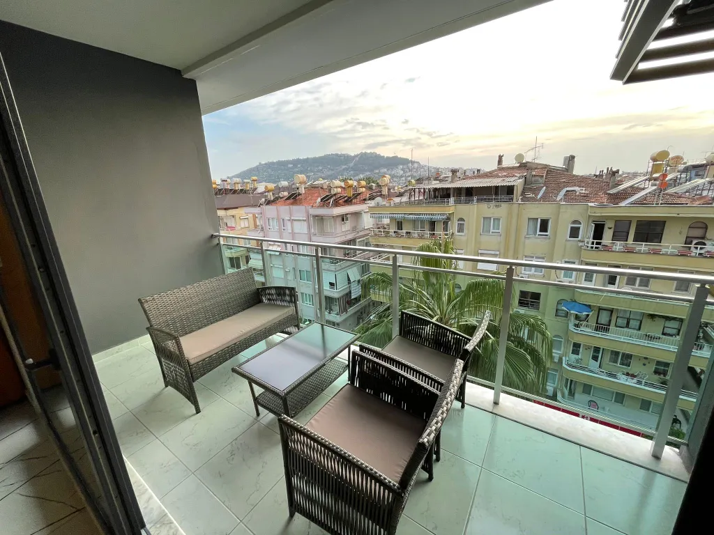 Уютный апартамент у моря с потрясающим видом в центре города