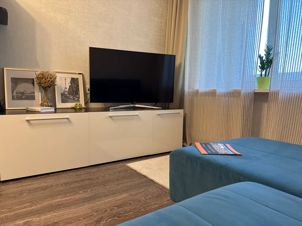 Центр, парковка, лифт, тёплый дом, ТЦ Трио, Лямус