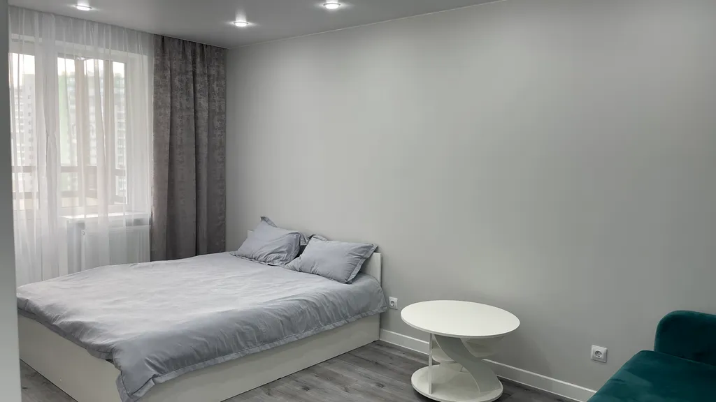 Светлая, уютная квартира — аренда посуточно в Новогорелово