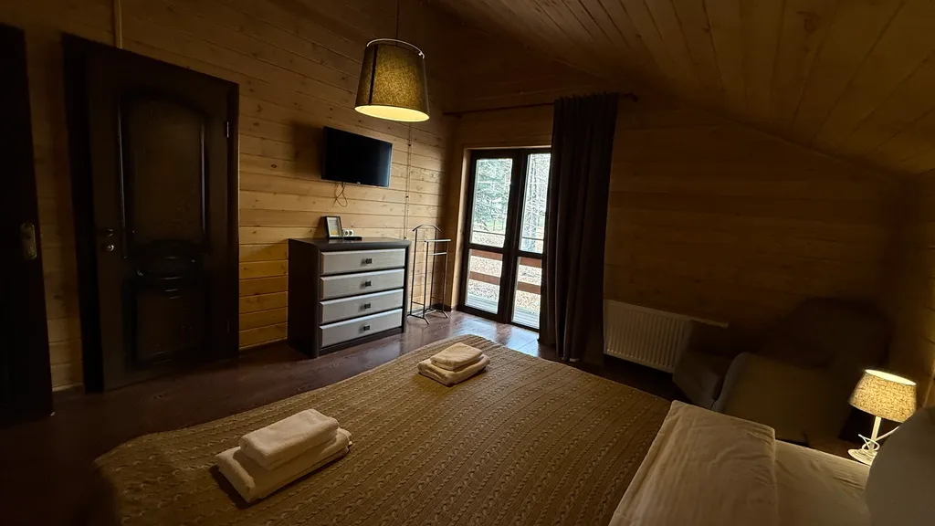 6-комнатный Дом