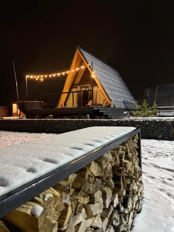 Коттедж Уютный домик за городом с баней и горячим чаном — аренда посуточно в Красноярск