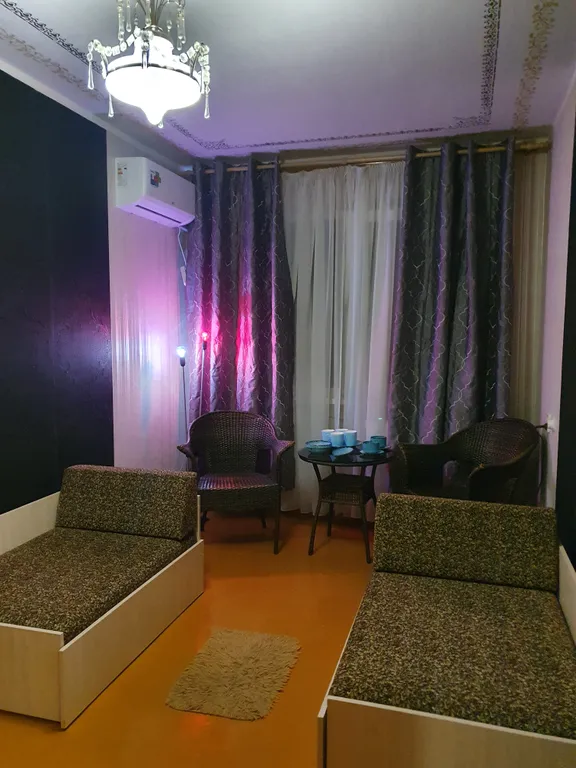 Море со всех окон/2-х комнатная в Алупке