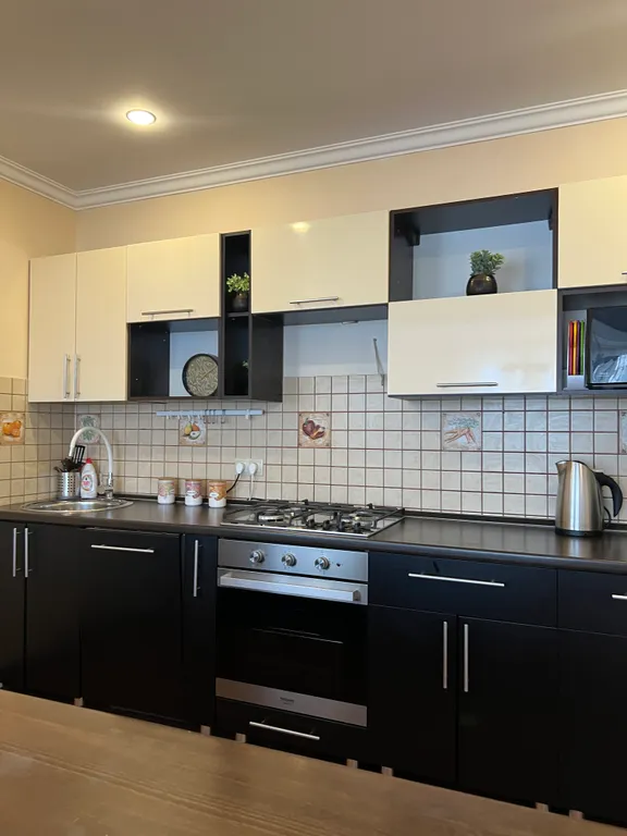 4-комнатный Дом