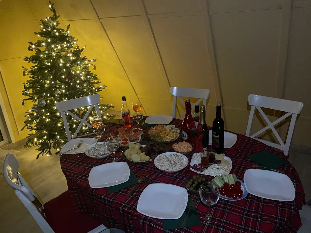 Прекрасный домик в стиле А-фрейм