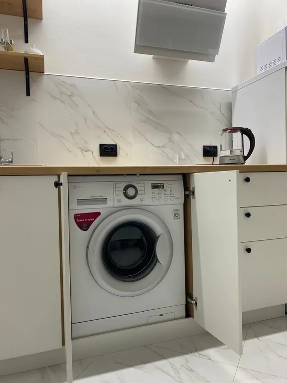 Белая студия сканди